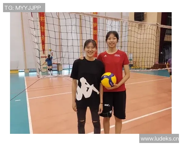 王静专访：从排球新星到传奇教练的成长之路与心路历程回顾